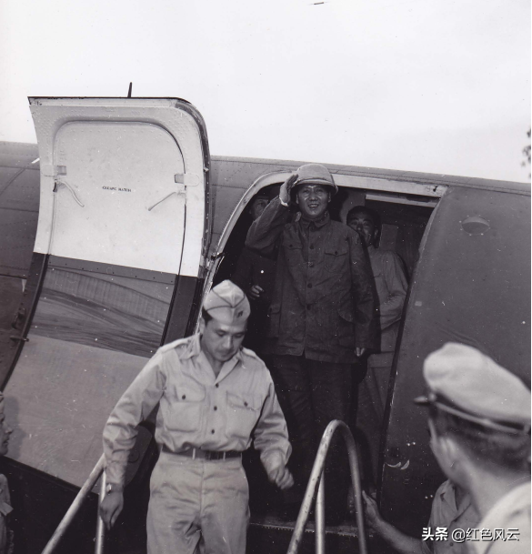 重慶談判期間，蔣介石提出讓毛主席做省長，主席反問：哪個省？