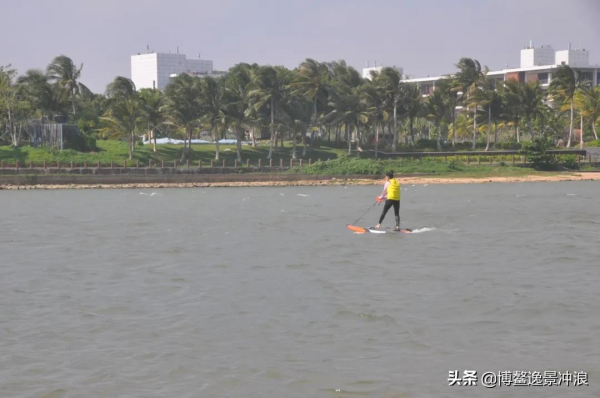 初學者經歷:衝浪的安全隱患和潛在的危險有哪些? 初學者經歷:衝浪的安全隱患和潛在的危險有哪些?