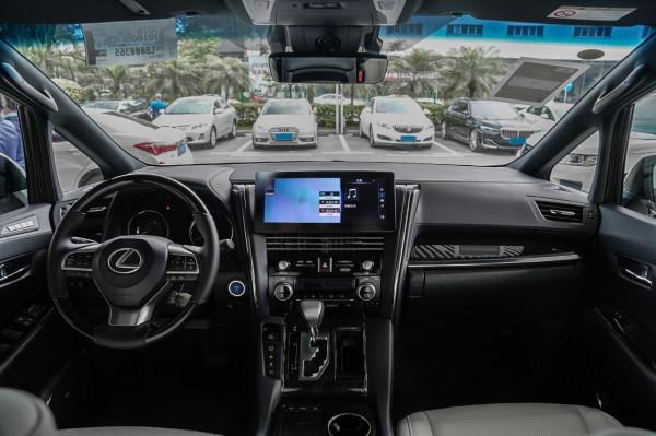 這款MPV,售價146.6萬,比埃爾法更“壕”,後排是老闆們的最愛 這款MPV,售價146.6萬,比埃爾法更“壕”,後排是老闆們的最愛