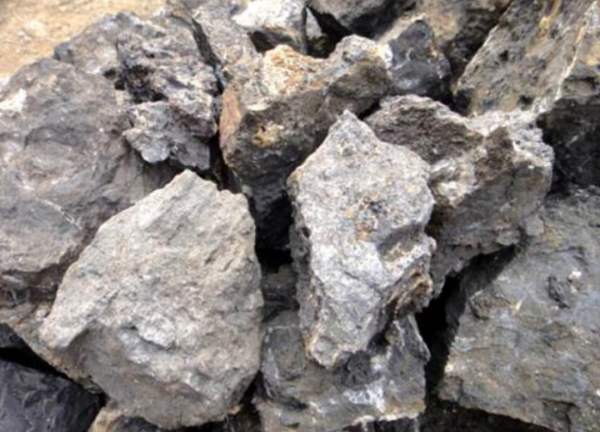 從“垃圾元素”到“愛情金屬”，“鉑”是怎麼鹹魚翻身的？