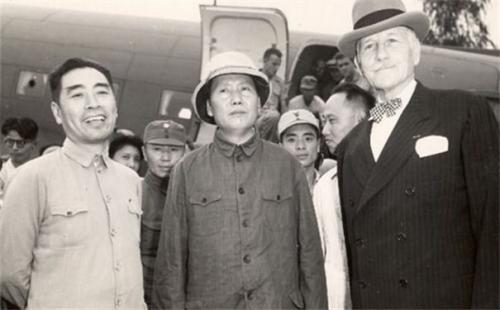 1945年，美國軍機運送我軍20名高階將領，如果失敗，歷史就此改寫