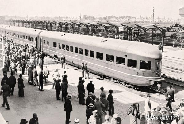 哈爾濱火車站，百張歷史老照片，四代站舍更替，你不一定見過