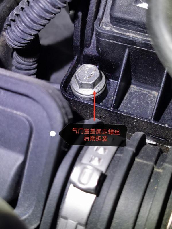 二手車檢測師憑兩隻小龍蝦，差點弄垮一個車行