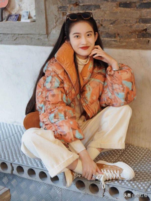 冬天不知道穿什麼？不妨試試這些休閒風穿搭，簡約隨性又溫柔