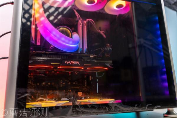 艱難加裝機械硬碟的後續、我給喬思伯I400機箱內塞了四塊硬碟