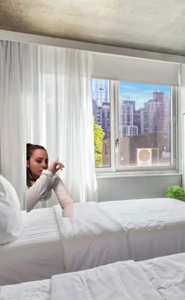 妹子定了個曼哈頓街景房,開啟窗簾懵了:有人在視窗淡定吃飯 妹子定了個曼哈頓街景房,開啟窗簾懵了:有人在視窗淡定吃飯