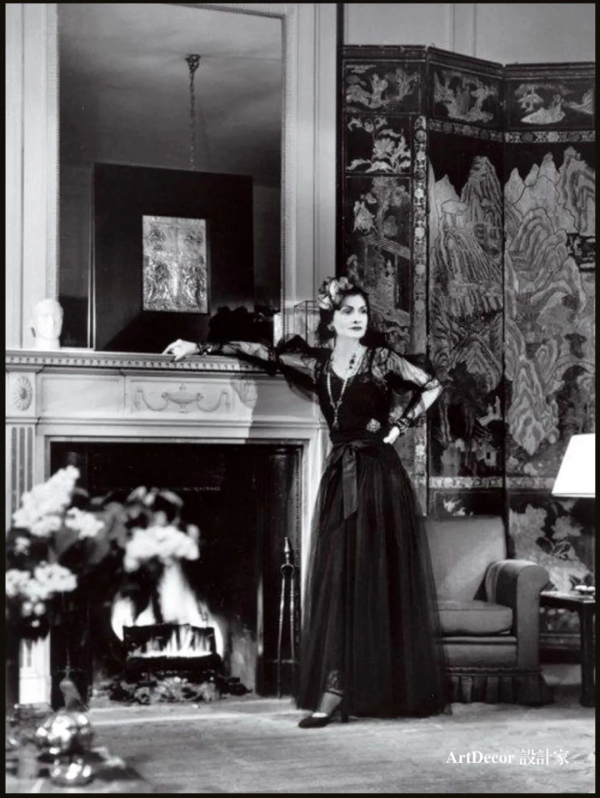 可可&CenterDot;香奈兒捲入的「國潮」風暴，在西方肆虐了300年