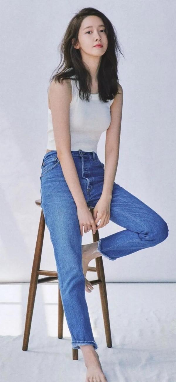 林允兒超清桌布 林允兒超清桌布