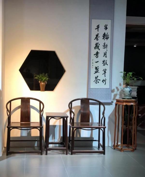 大紅酸枝黑料-安思遠經典款垂手圈椅三件套、鑑賞