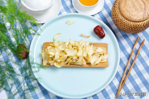 冬天免疫力低，6種“清熱”食物要常吃，全家人都受益，順利過冬