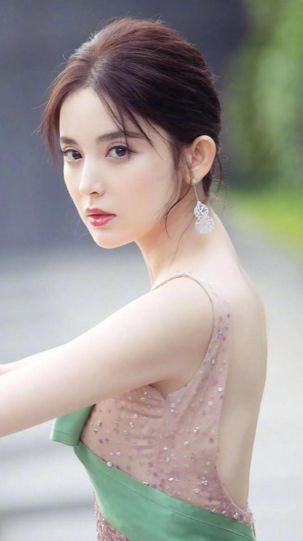 古力娜扎確實美