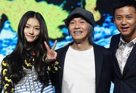 為了演《美人魚》，林允速成蝶泳！星爺當年是如何選角的