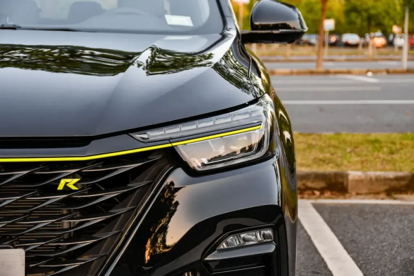 外觀設計激進，配發動機&plus;單電機，榮威eRX5的養車成本經濟嗎？