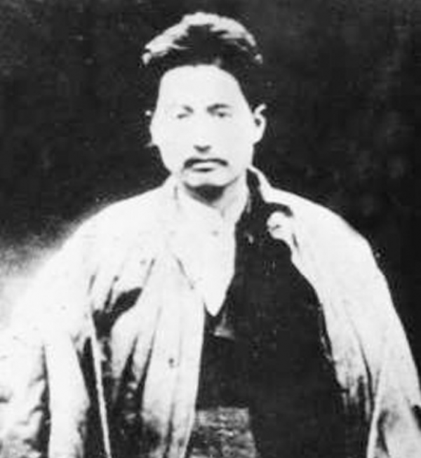 1956年,陳賡帶一少年來到中南海,鄧穎超:終於見到自己的孩子了 1956年,陳賡帶一少年來到中南海,鄧穎超:終於見到自己的孩子了