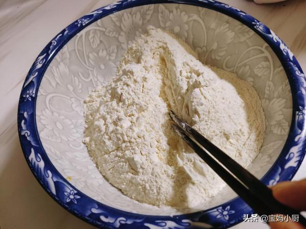 烙餅放這兩樣料，孩子每週吃一次，蛋白質多還有鈣，聰明長高高