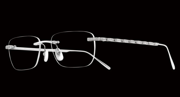 突破現實邊界 呈現自然美態 突破現實邊界 呈現自然美態