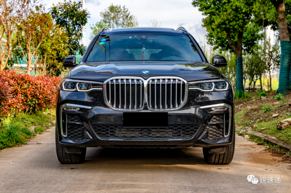 「銳速遞」寶馬2022款X7上市,部分車型價格上調5萬 「銳速遞」寶馬2022款X7上市,部分車型價格上調5萬