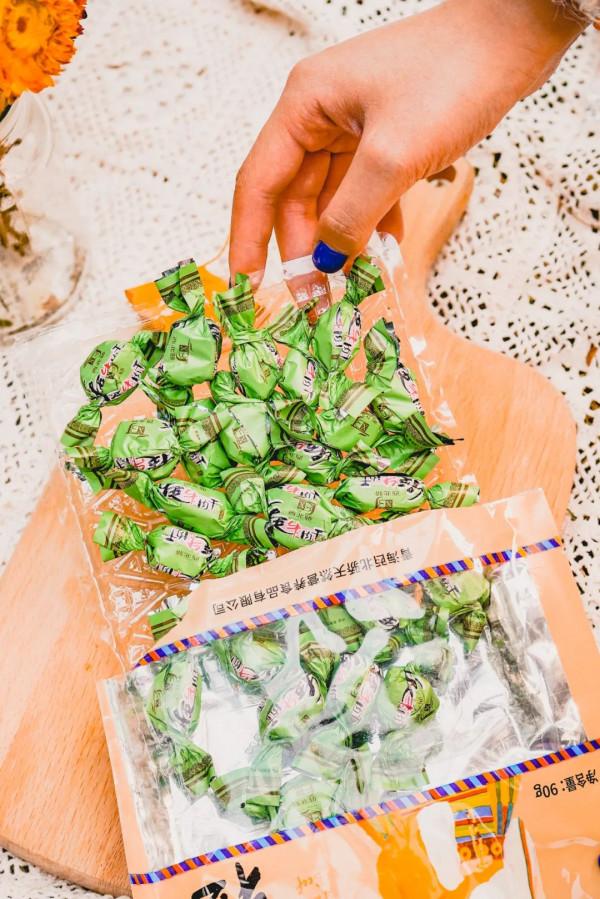 親測李佳琦賣爆的⑨款零食，才3塊8會好吃嗎？