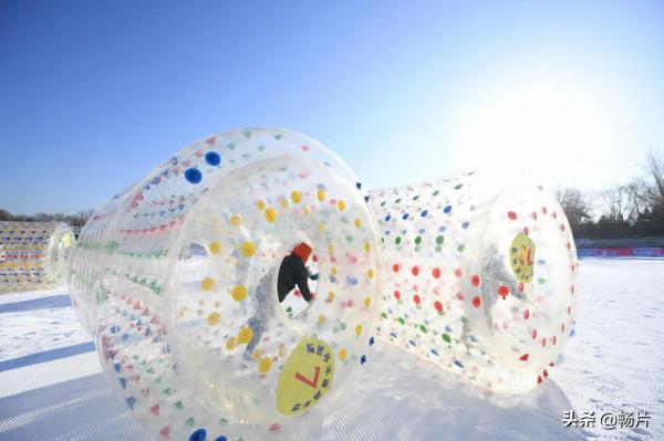 新年來陶然亭公園打卡雪世界