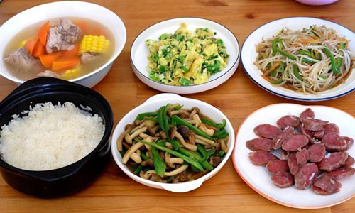 糖尿病，飯、菜、湯，該按什麼順序吃？醫生：這樣能避免血糖升