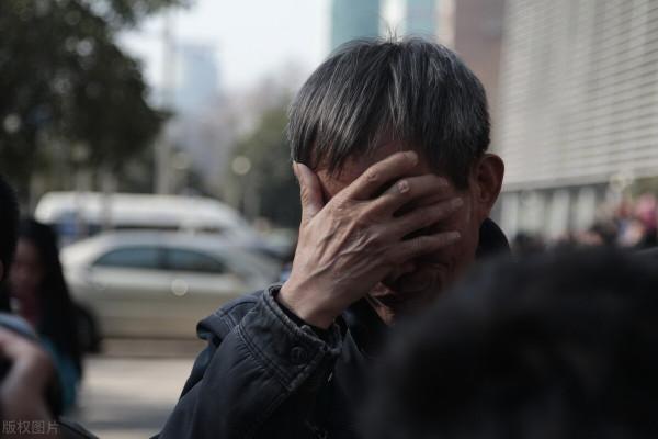 被判處死刑的罪犯,在執行死刑前,可以選擇自己的“死法”嗎? 被判處死刑的罪犯,在執行死刑前,可以選擇自己的“死法”嗎?