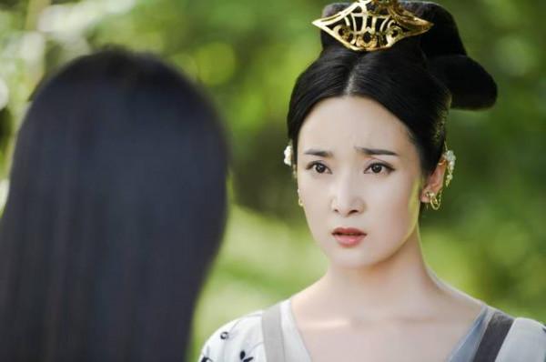 王妍蘇：曾是廣告女王，演過《何以》許影，戲外已是三個孩子的媽