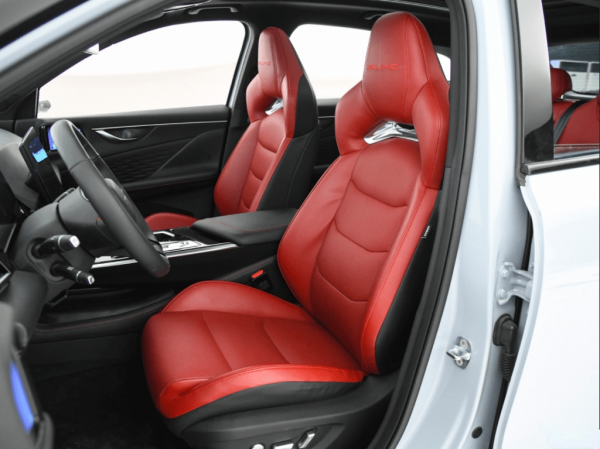 中國首款採用電子外後視鏡的量產車型北京汽車魔方，有哪些亮點？