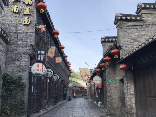 江蘇的千年老街，歷史悠久古蹟眾多，免費開放，遊客絡繹不絕