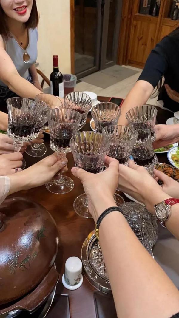 茶道這個詞來自日本，其實我們自古是叫茶術