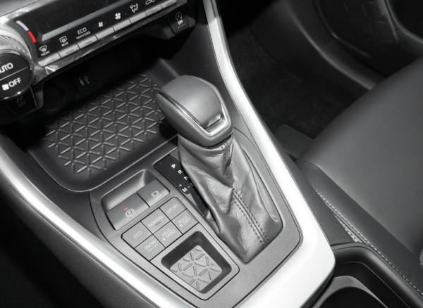 喜歡自駕遊，買20萬左右四驅SUV就行，這三款安全配置豐富，省油