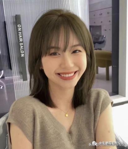 時尚永不過時！年尾“鎖骨發”