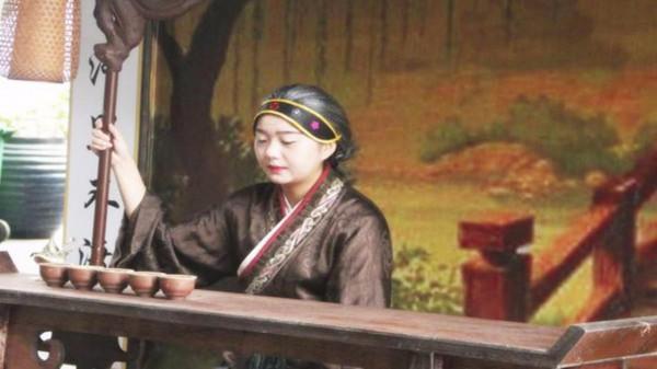 “喪盆”一定要在底部錐洞嗎?你們家鄉是怎樣的要求? “喪盆”一定要在底部錐洞嗎?你們家鄉是怎樣的要求?