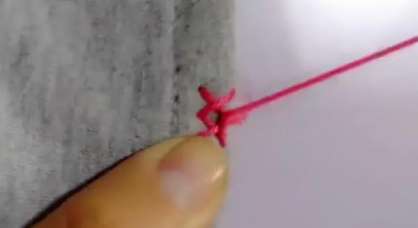 一看就會的鎖邊針法，衣服開線了自己在家搞定針法