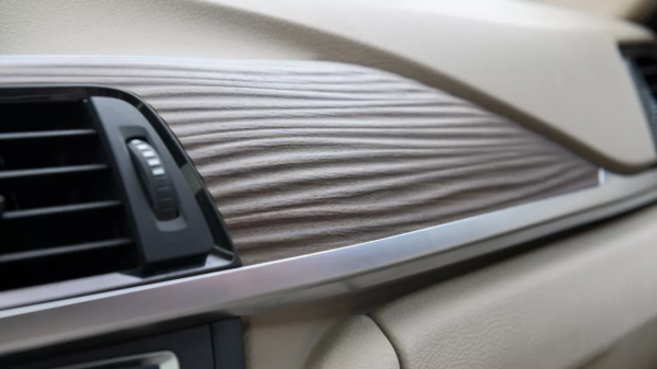 配置高里程低，高性價比的“罕見”二手寶馬320Li