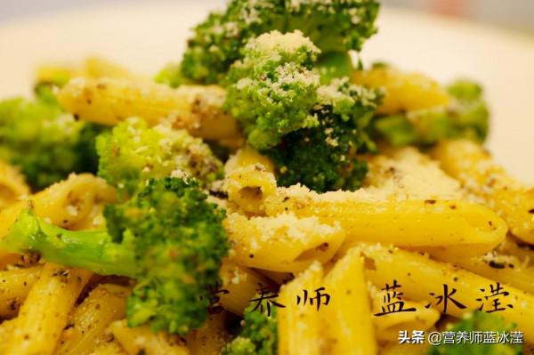 補鈣的寶寶意麵原來可以這樣簡單,簡單搭配孩子超愛 補鈣的寶寶意麵原來可以這樣簡單,簡單搭配孩子超愛