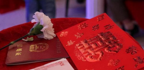 繼“妻荒”之後，農村又出現“不婚怪象”，但年輕人似乎沒放心上