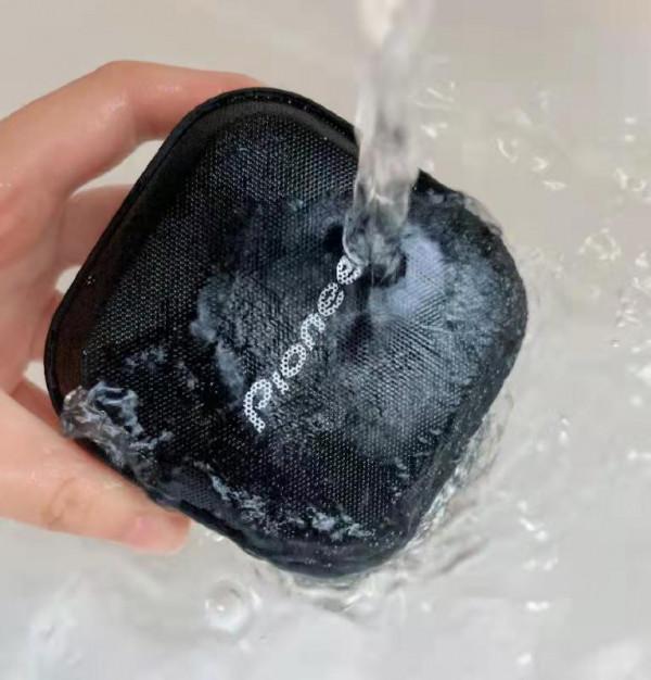 穿梭都市叢林的音樂精靈 先鋒Pioneer 行動式藍芽音箱 穿梭都市叢林的音樂精靈 先鋒Pioneer 行動式藍芽音箱