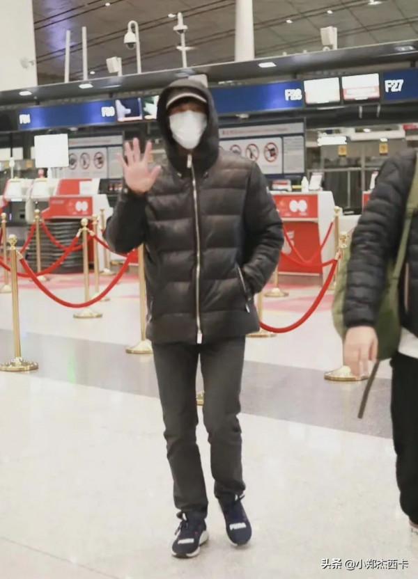 王爸爸爆料李靚蕾靠懷孕逼婚，李姐回覆硬剛到底 | 鄭爾摩斯週報