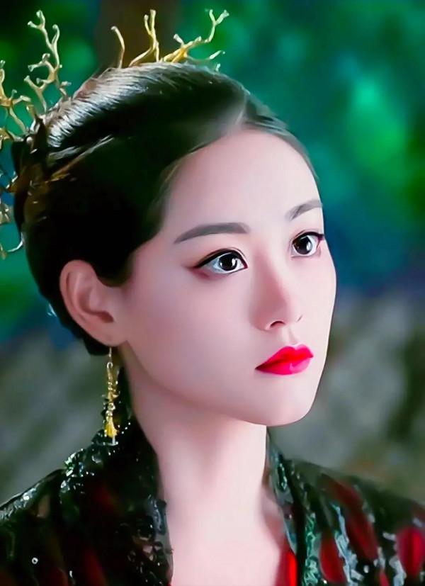 演員祝緒丹美照歡迎觀看