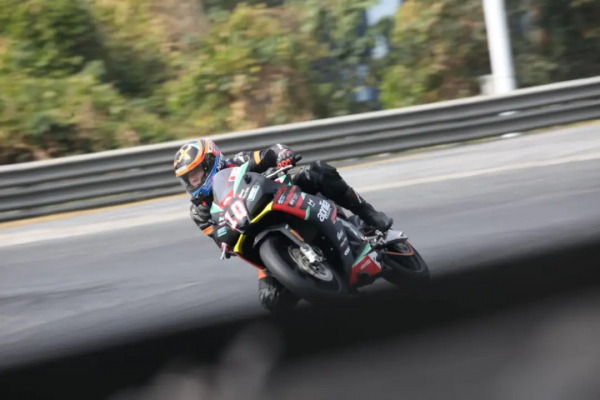 最具價效比的玩車攻略：原來普通人也可以成為專業車手