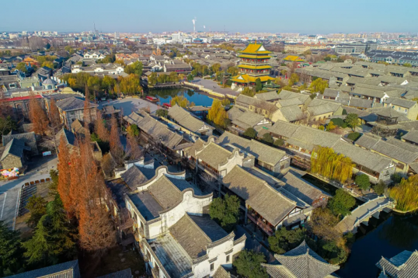 繽紛歲末，來臺兒莊古城辦一場完美的年會，無疑是極佳的選擇