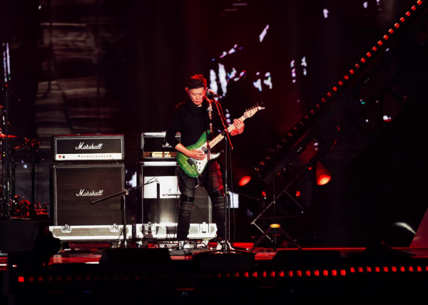 周杰倫少女心過頭，李宇春土得不客氣，音樂盛典，辣我的眼