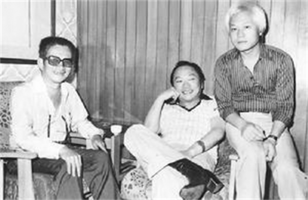 一生風流瀟灑的古龍，唯一留給兒子的撫養費是《天涯明月刀》版權