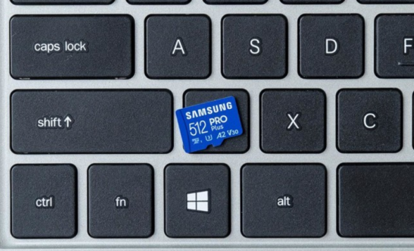 紅極一時的手機儲存卡，為何突然消失了？