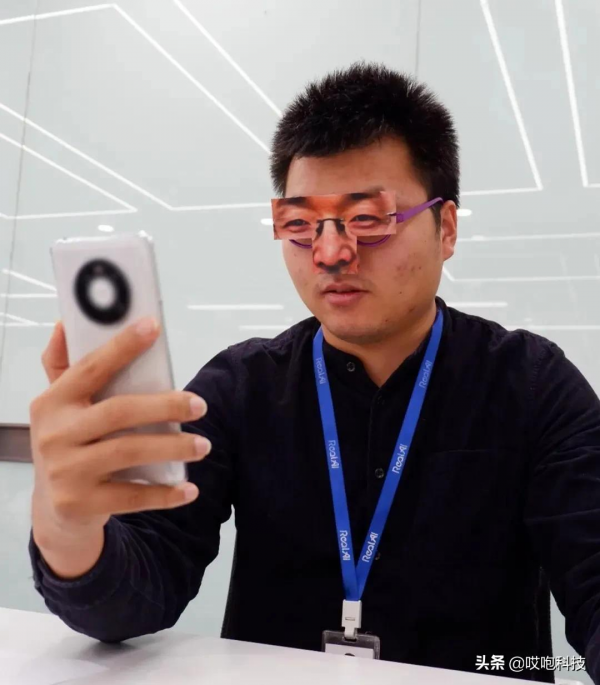 iPhone 14 無劉海？那你的臉也別要了...