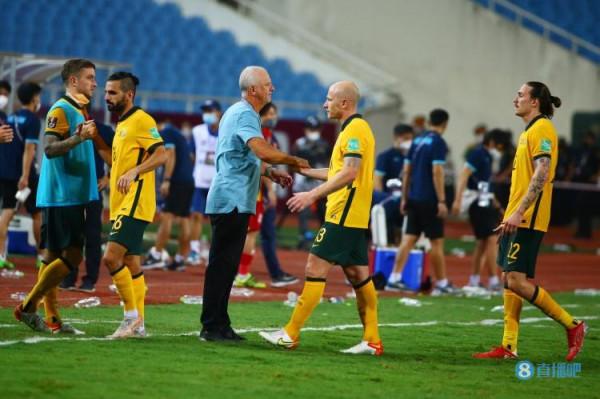 澳大利亞主帥:壓力都在日本那邊,他們三場比賽只贏了一場 澳大利亞主帥:壓力都在日本那邊,他們三場比賽只贏了一場