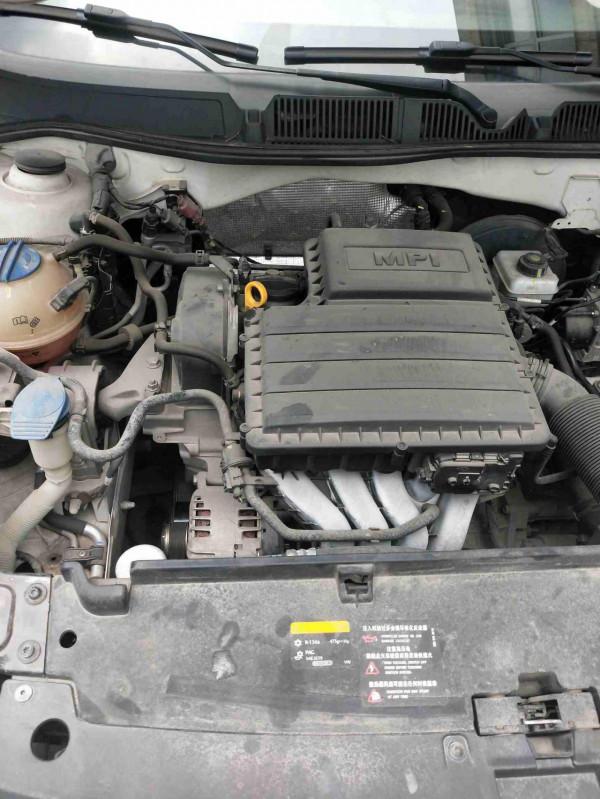 大眾朗逸開了6年還掛個“實習”標,買方:突然有點不敢買了 大眾朗逸開了6年還掛個“實習”標,買方:突然有點不敢買了