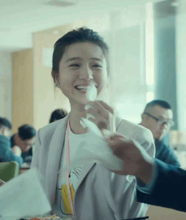 《輸贏》女配角出彩，陳坤培養的小花賀雨禾確實挺有靈氣