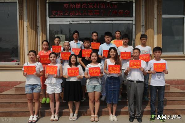 兒子考上985大學，舅舅噴我！團圓飯變鴻門宴！我錯了嗎？