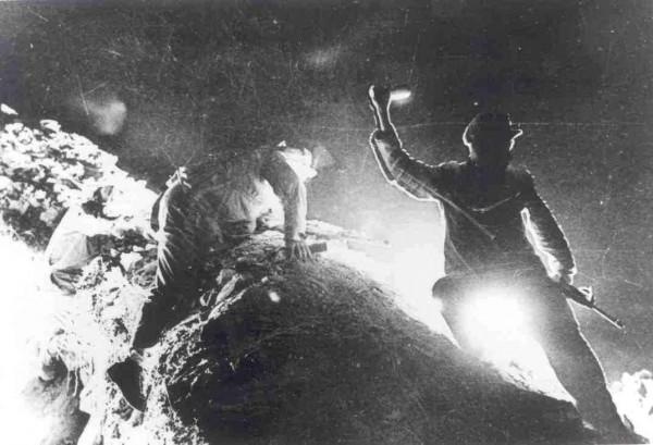 上甘嶺戰役中，9名志願軍戰士幹掉400多名敵人，怎麼做到的？